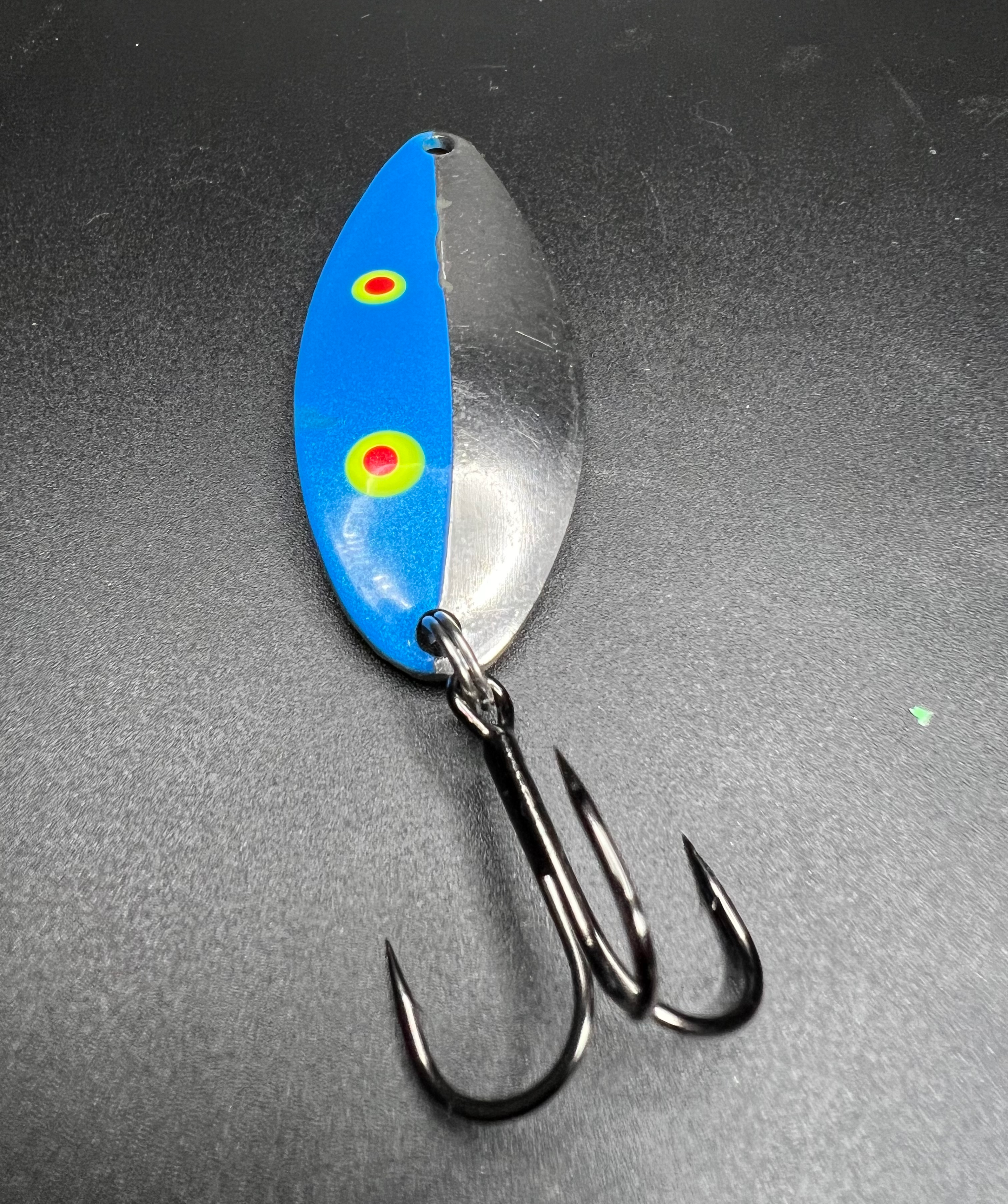 Plutonium Little Cletus lure: blue/silver spoon with two treble hooks