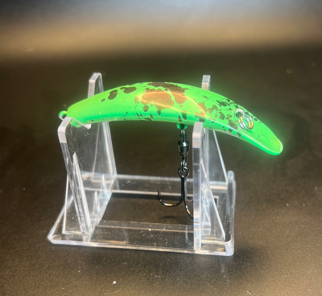 Froggernaut UV Swiftfish green lure with clear acrylic stand and front hook