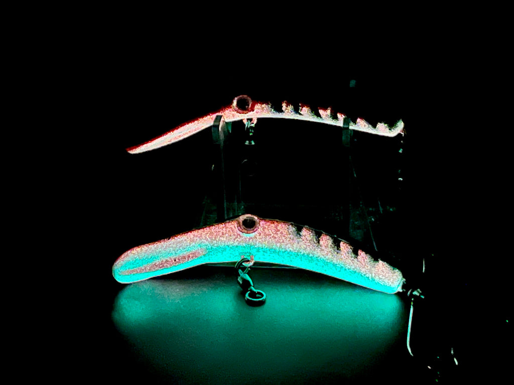 3.3-inch glow steelhead & salmon plug set, teal and red lures with treble hooks
