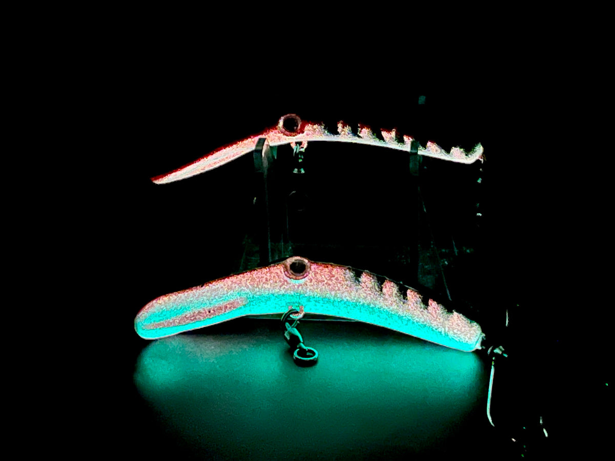 3.3-inch glow steelhead & salmon plug set, teal and red lures with treble hooks