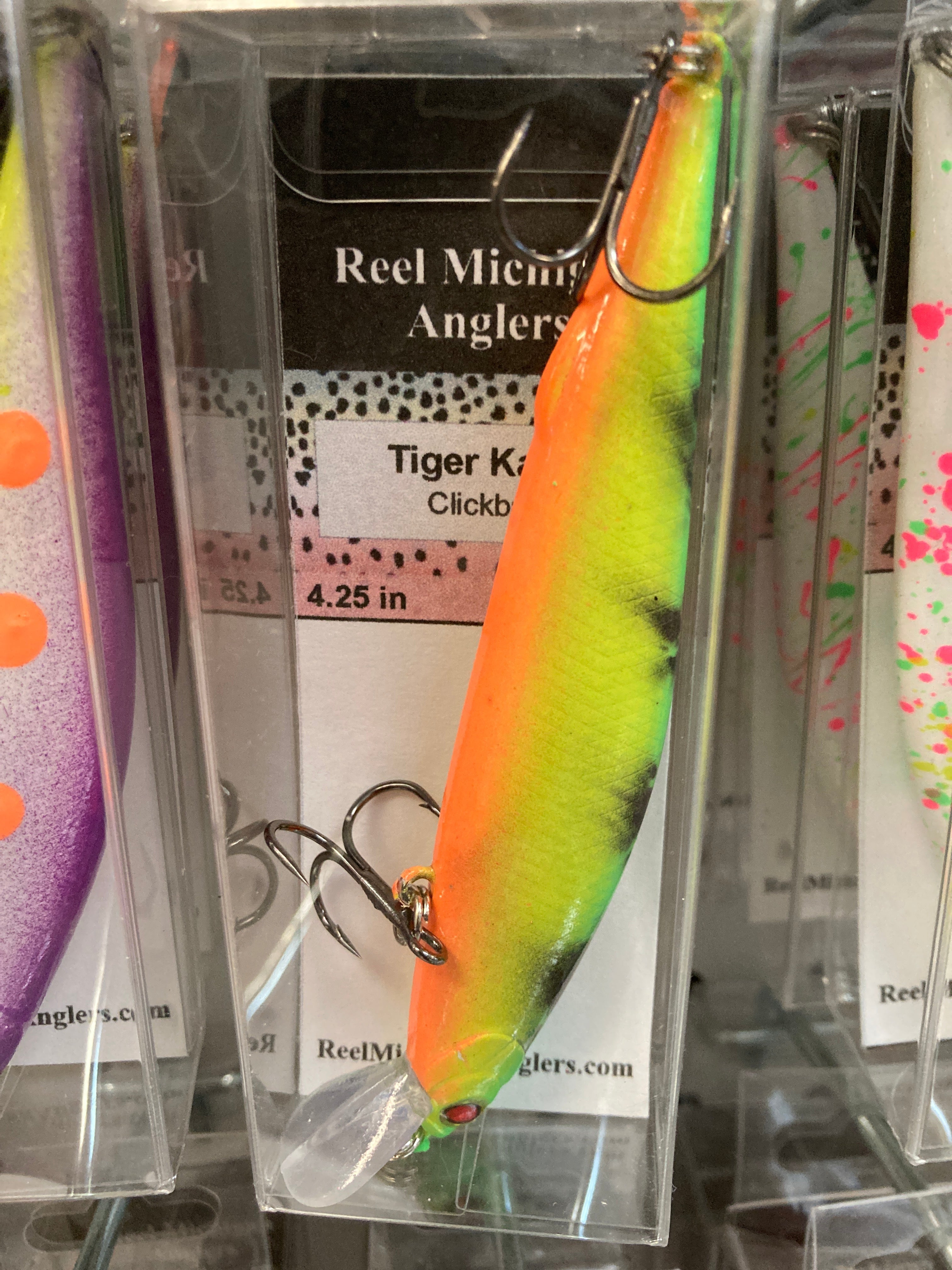 4.25 in fishing lure, rainbow orange-yellow body, lip and double hooks