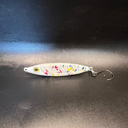 Onedirection jigging spoon, 3/4 oz, white with multi-color speckles and treble hook