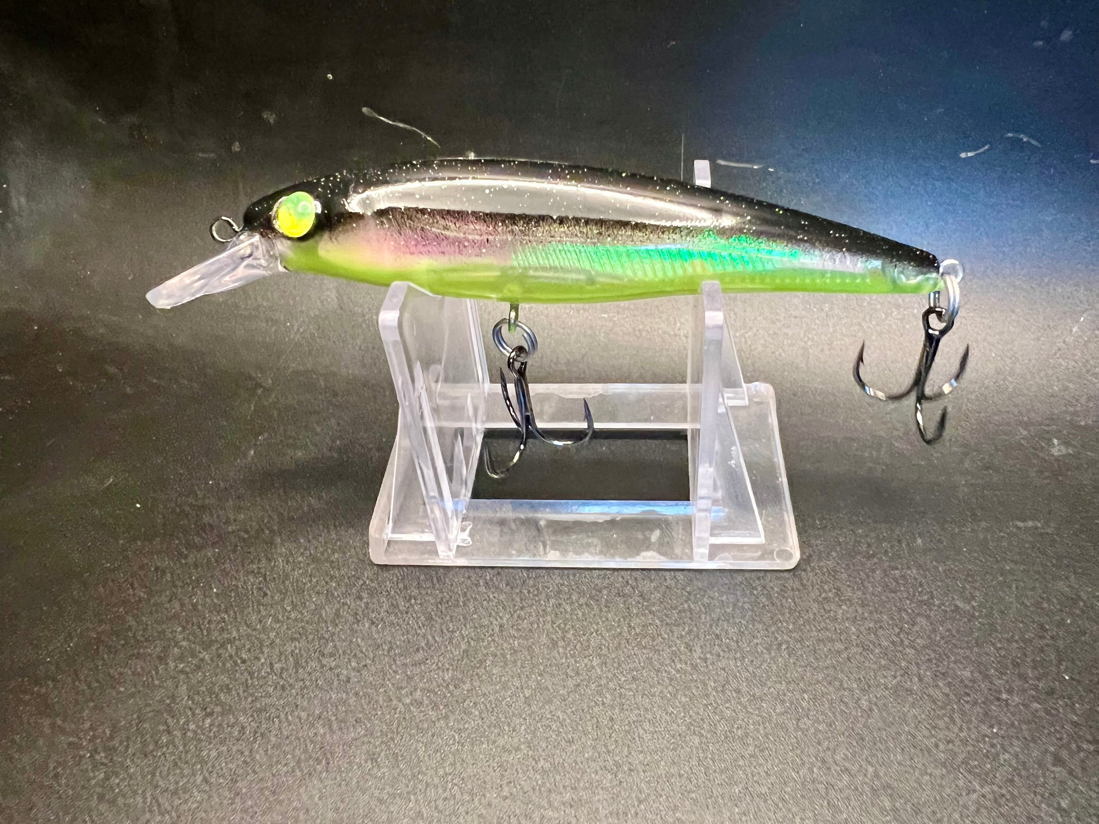 4 inch Slashbait fishing lure, green iridescent body, yellow eye, crankbait with hooks