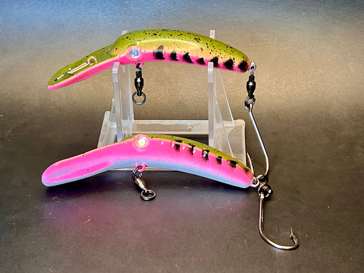 Two 3.3-inch glow fishing plugs, chartreuse/pink bodies with black spots and treble hook