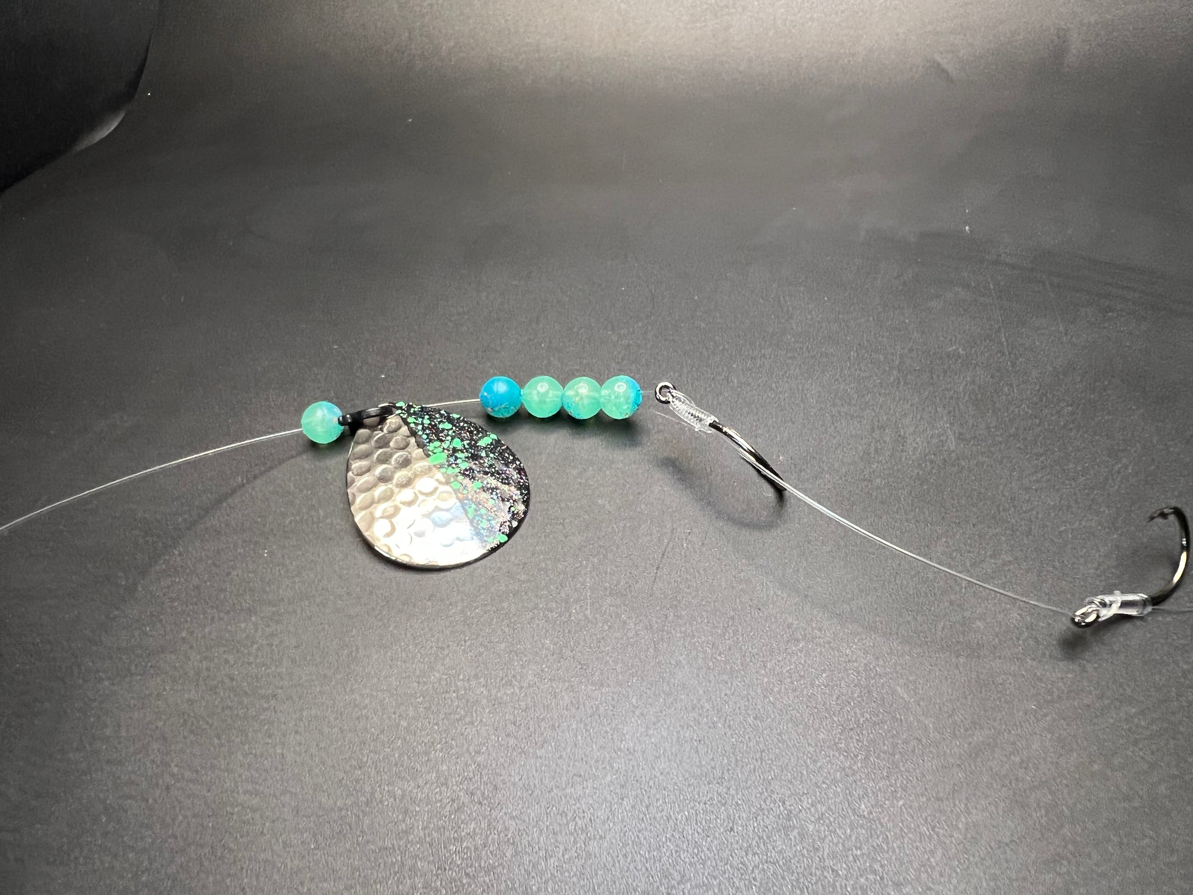 Waldo’s Shuffle crawler harness with beaded cord, metal hook and removable blade #4