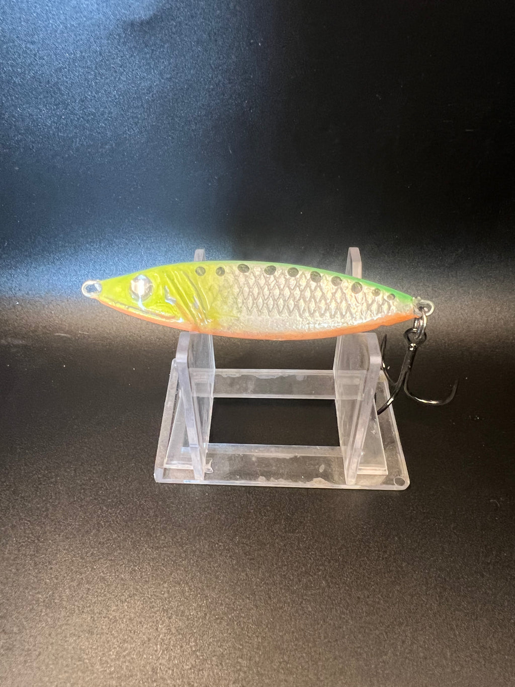 Tiger Kang UV Glow 1.25 oz spoon, green-yellow with orange belly