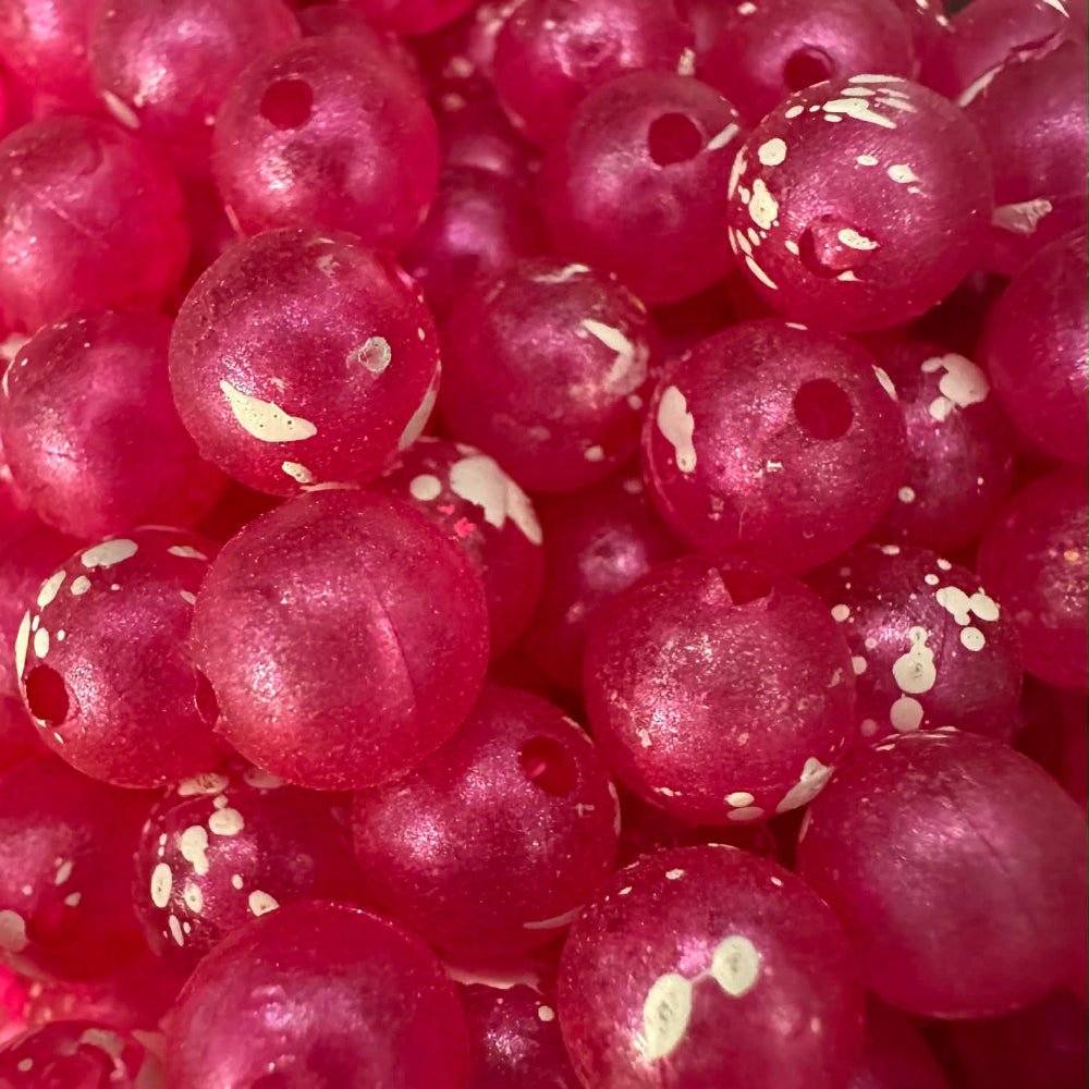 Winterberry UV glow fishing beads, pink/magenta plastic spheres with holes
