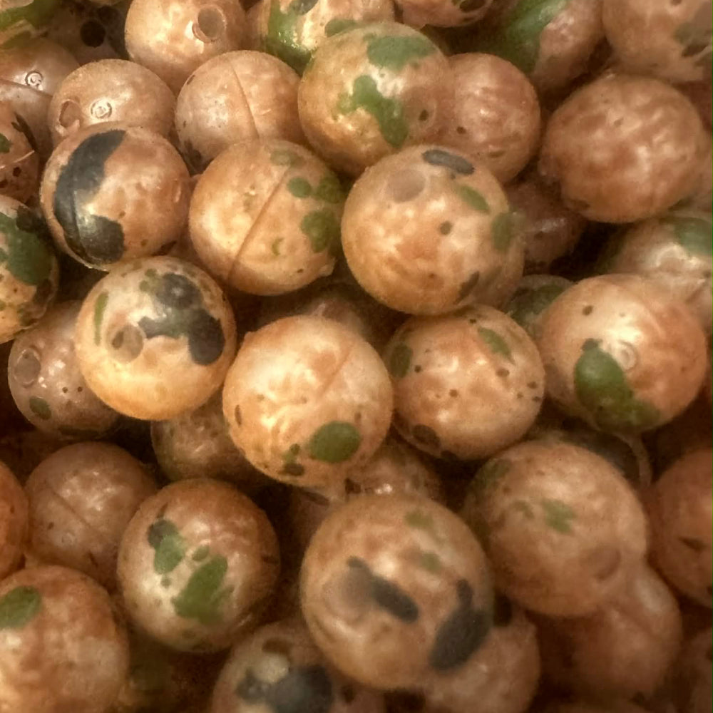 Bog berry UV glow fishing beads, tan with green speckles, round plastic bead assortment